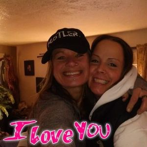 Meet your Posher, Stefanie